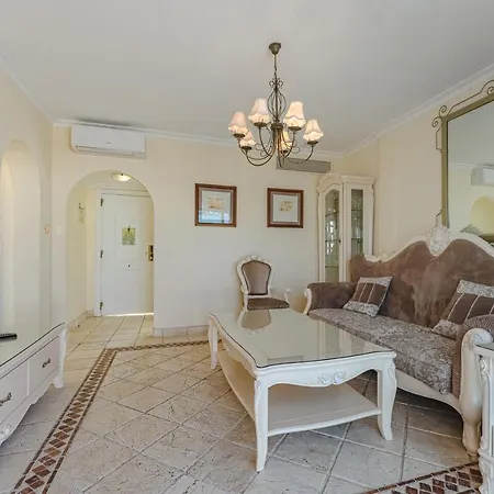 Готель Flamingo Boutique 4*