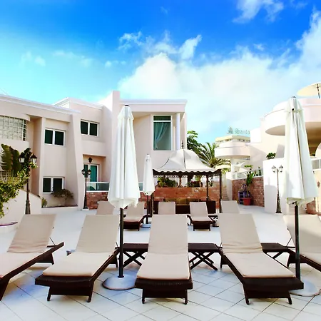 Flamingo Boutique Адехе