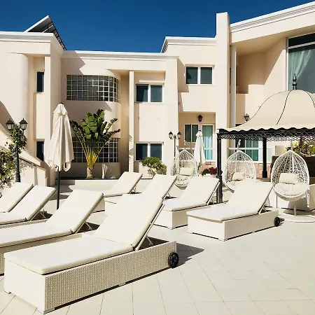 Flamingo Boutique Адехе