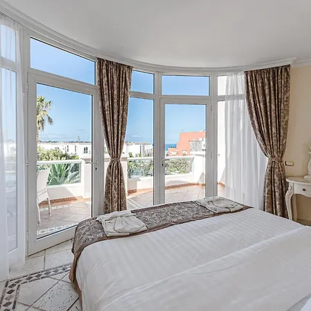 Szálloda Flamingo Boutique 4*