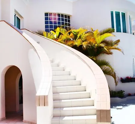 Flamingo Boutique Hotel 4*