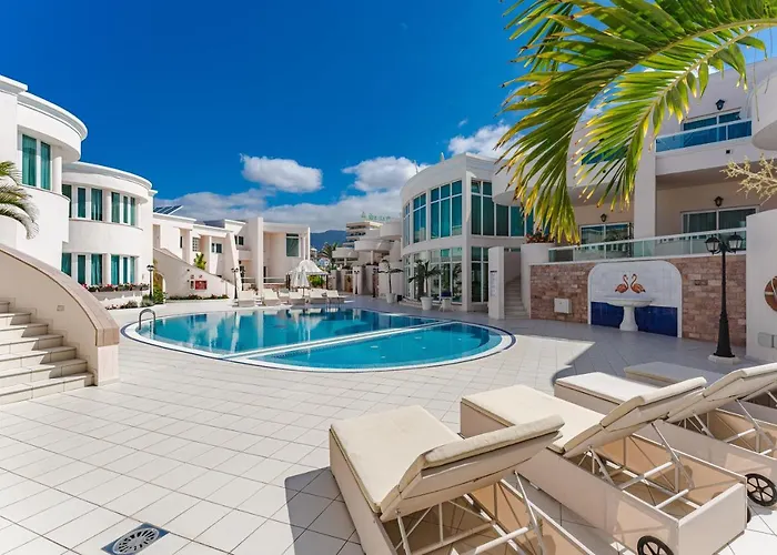 Flamingo Boutique Hotel 4*