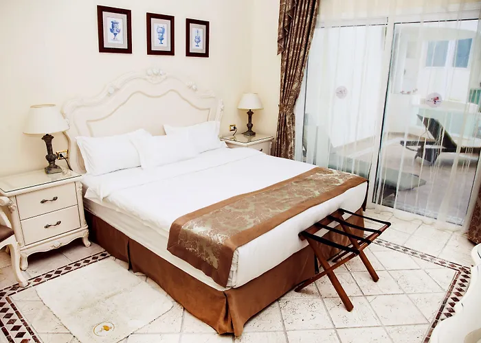 Flamingo Boutique Отель 4*