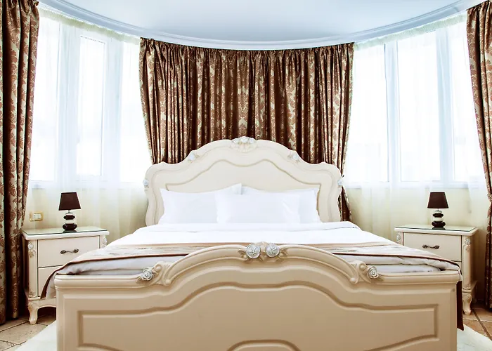 Flamingo Boutique Адехе