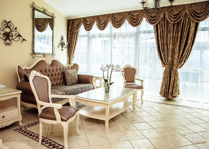 Flamingo Boutique 4* Адехе