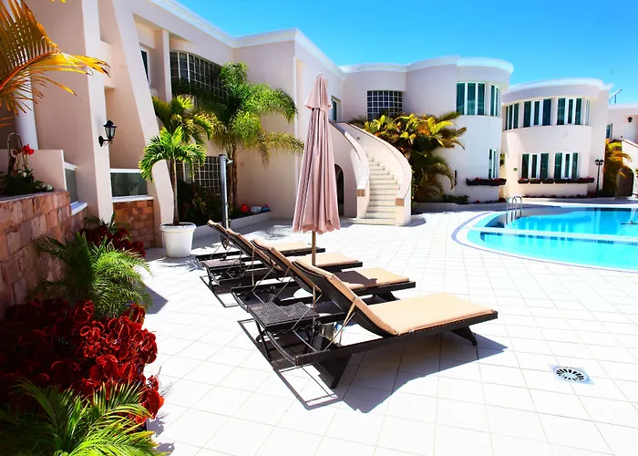 Flamingo Boutique Hotel 4*