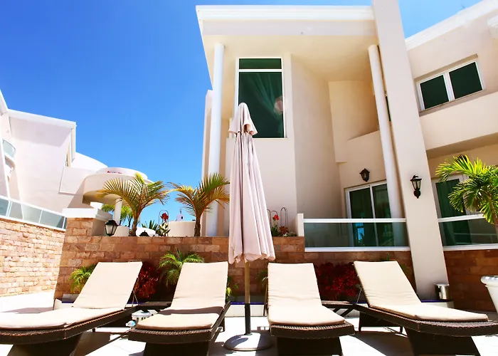 Hotel Flamingo Boutique 4*