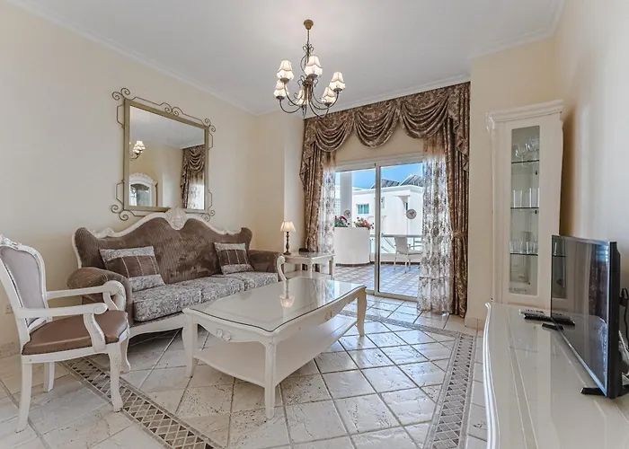 فندق Flamingo Boutique أذيخي